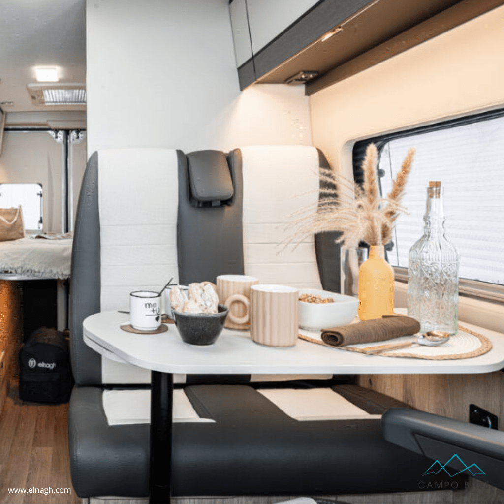 Comedor en camper